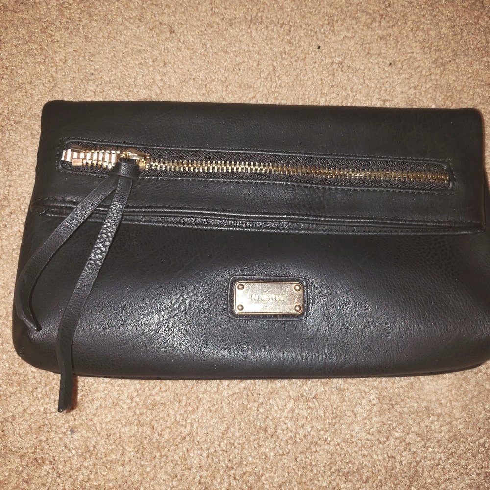 Nine west clutch